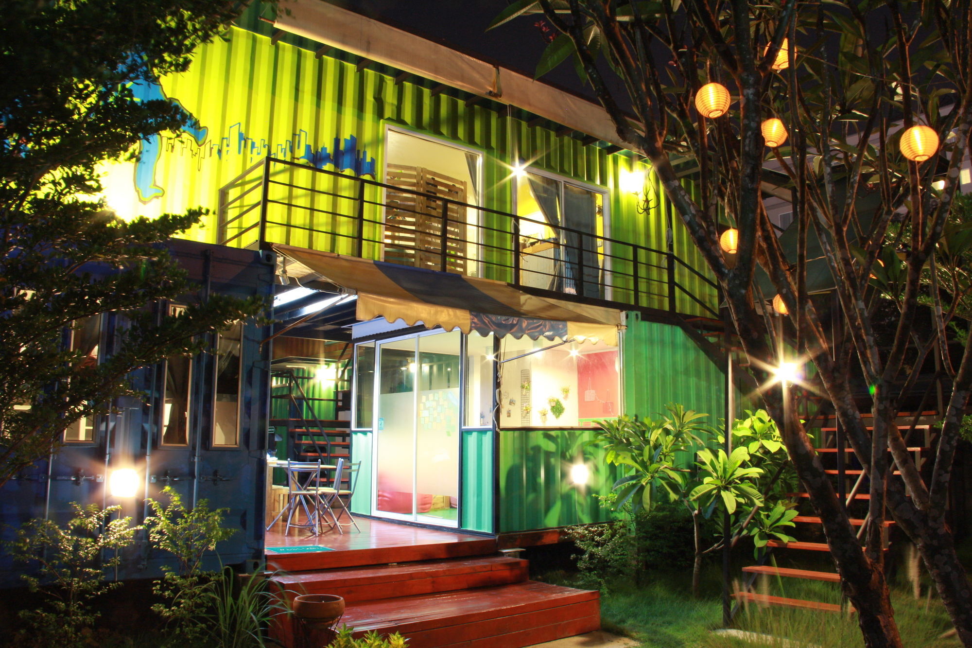 Wh Hostel Bangkok Exterior foto