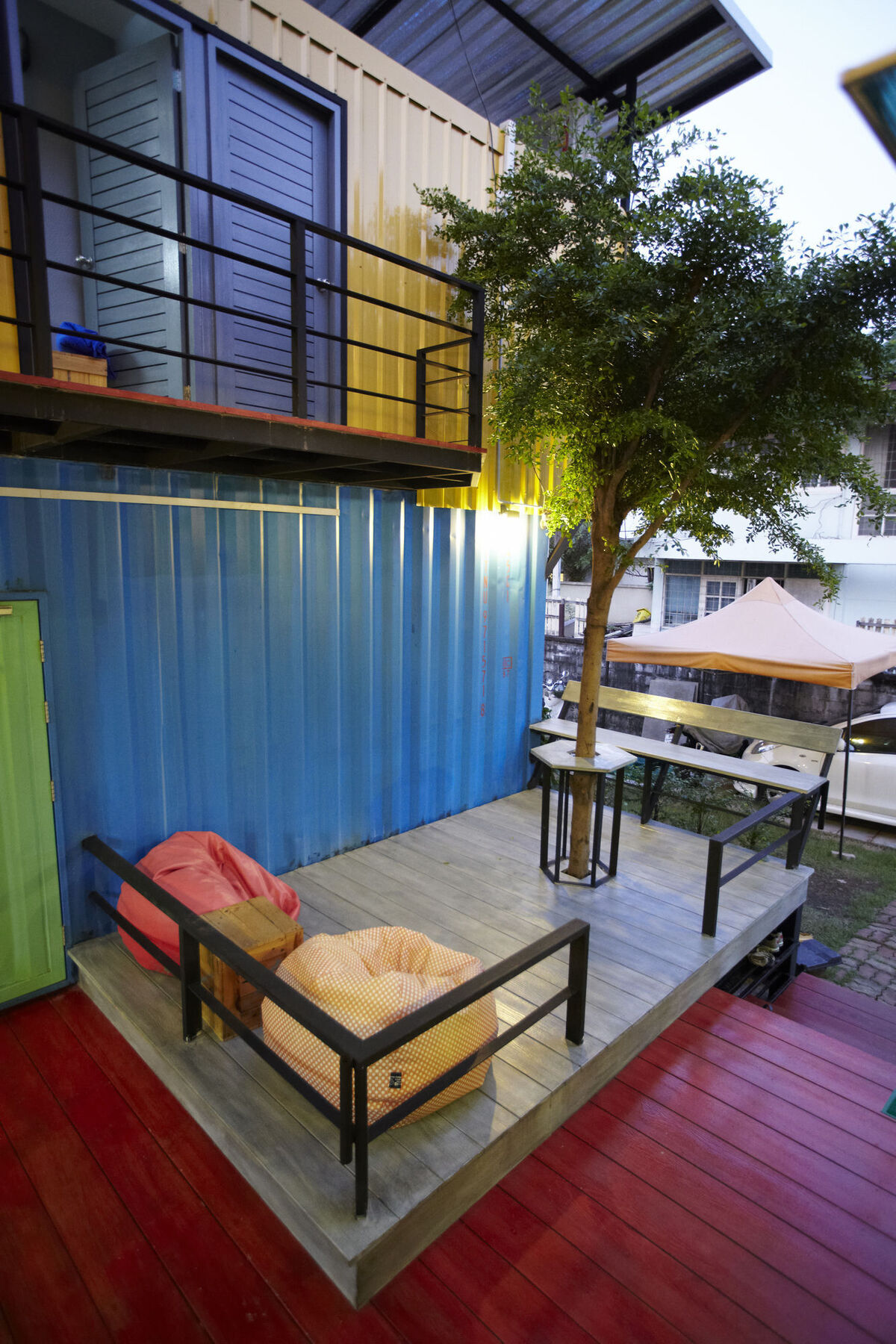 Wh Hostel Bangkok Exterior foto